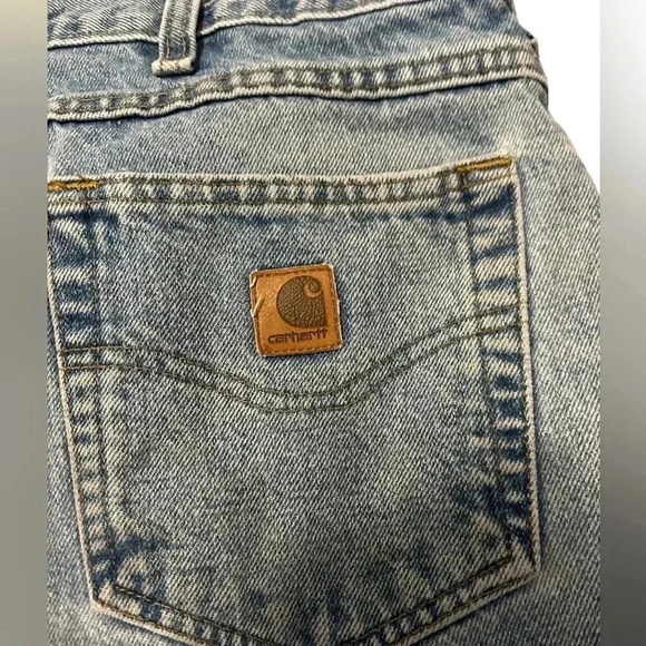 Carhartt Medium Wash Blue Denim Men’s Size 40x29. No tag. Measurements in pics. - Picture 4 of 9